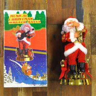 Animated Santa Claus with Saxophone (2 pcs)