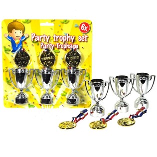 6-PIECE TROFEEËNSET ON MAP (10pcs)