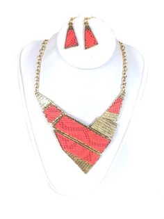 Necklace and Earrings Set Peach (1 pc)