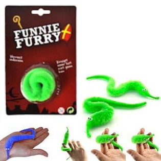 FUNNY FURRY / MAGIC WORM ON CARD (42ST).